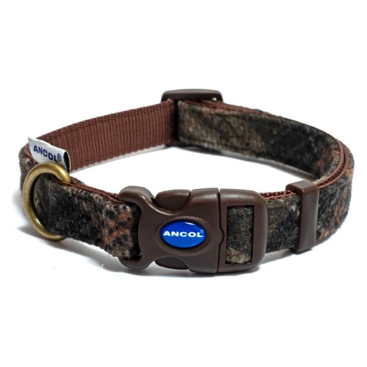 Country Check Adjustable Collar