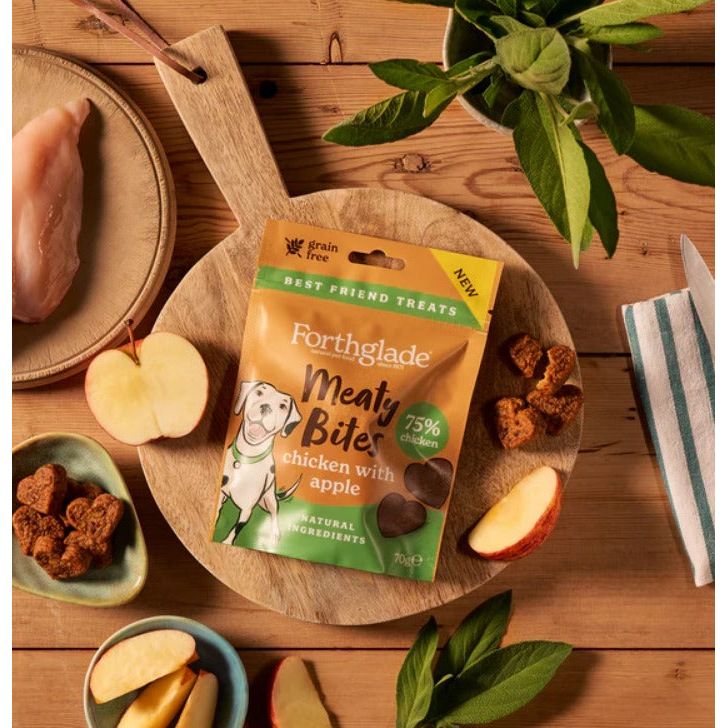 Forthglade Meaty Bites With Chicken and Apple 70g
