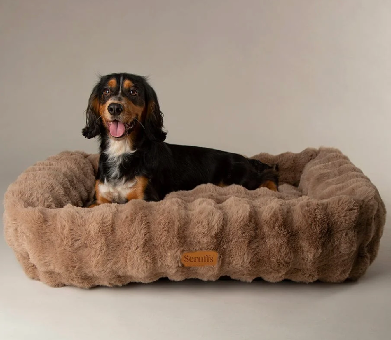 Scruffs Alpine Box Bed – Taupe