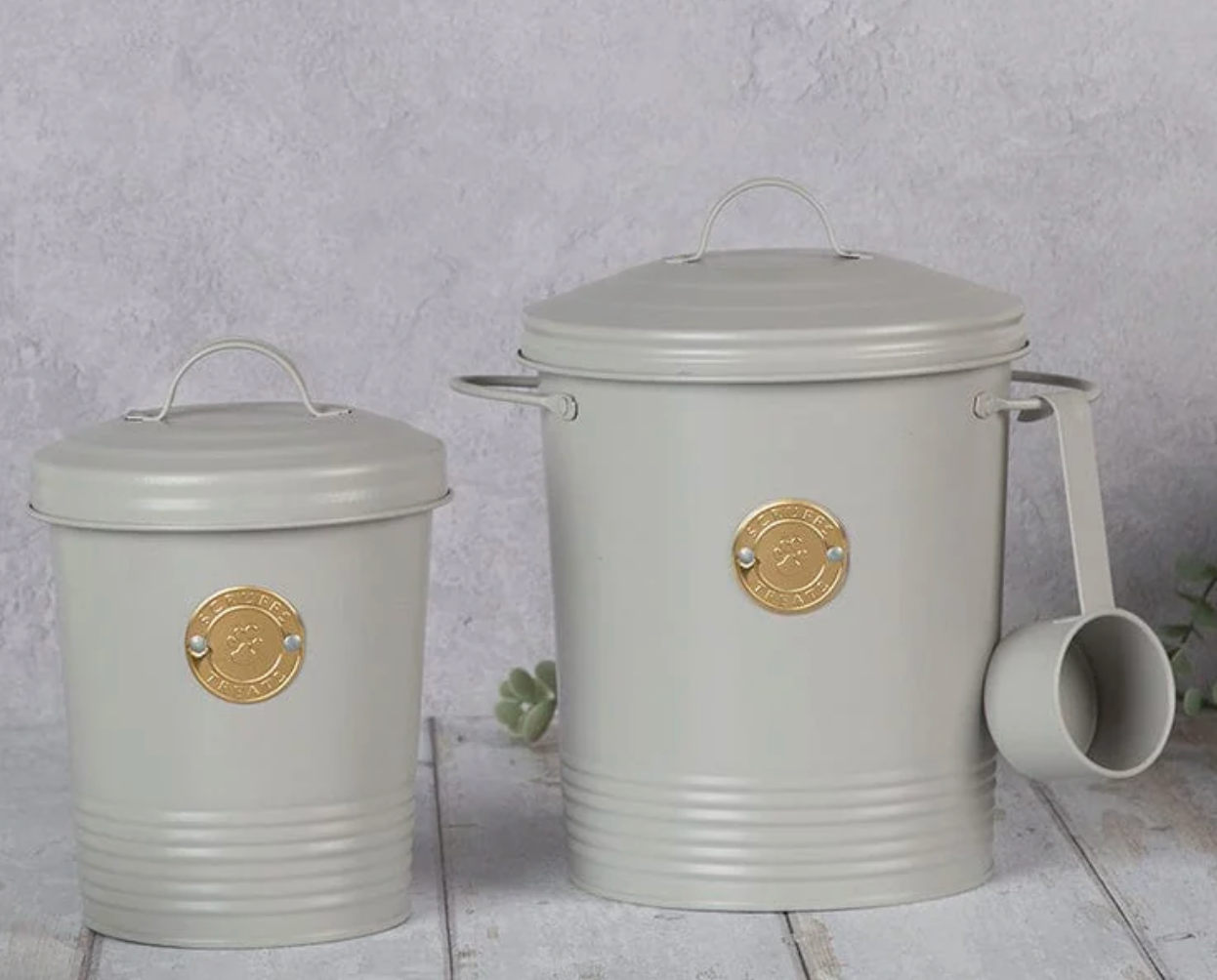 Scruffs Cantina 2L Pet Treat Storage Canister – Light Grey